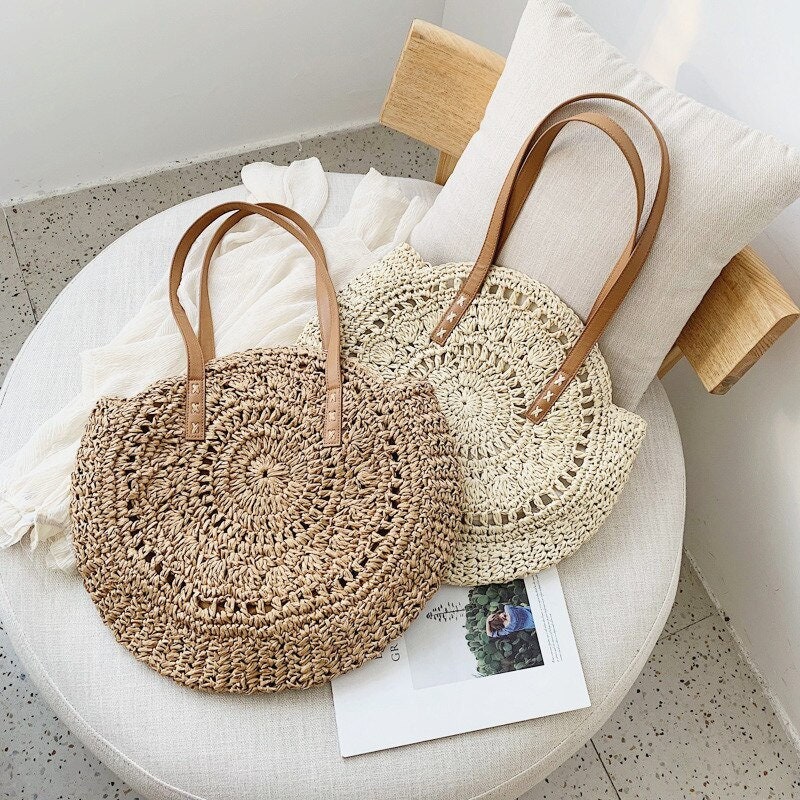Round woven online bag
