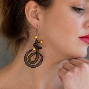 Artistic figurine earrings, Dance earrings, Drop earrings, Contemporary earrings, Mesh earrings, Unusual earrings, Handmade earrings