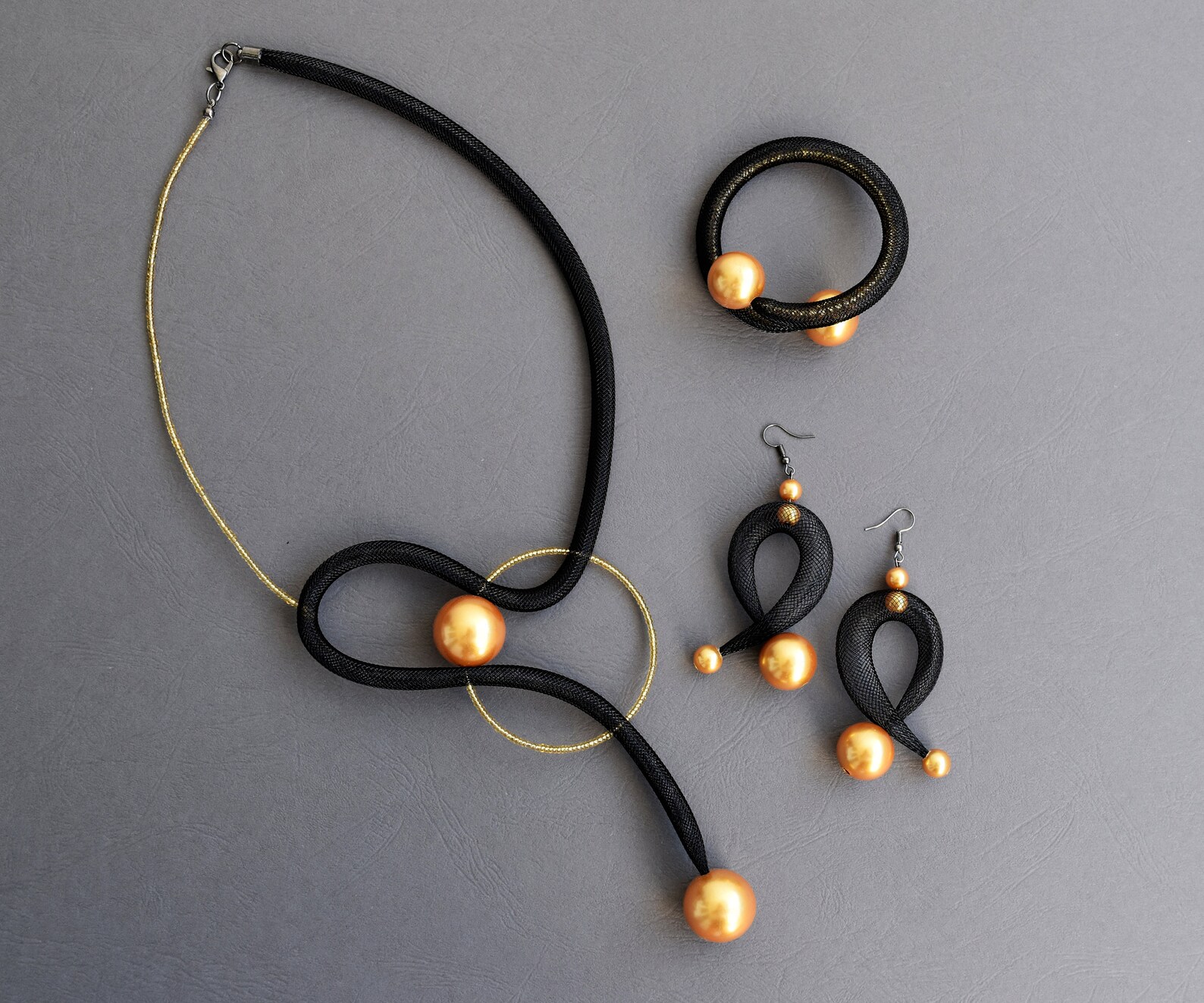 Black White Mesh Necklace