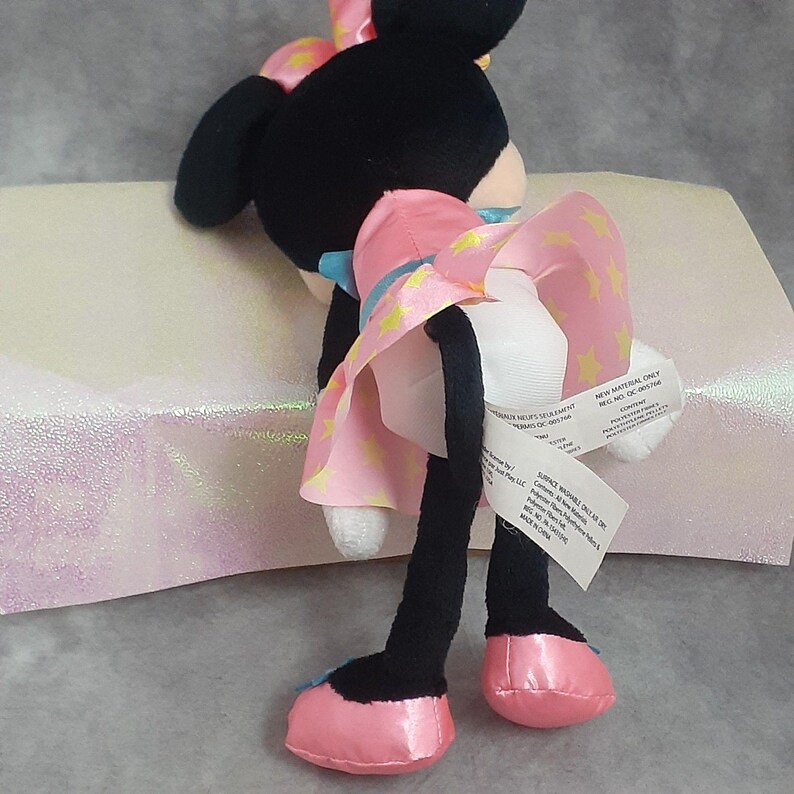 Minnie Mouse Beanbags & Plush Toys - Too Sweet Hallmark Minnie, Birthday Minnie - Choose Your Plush image 10