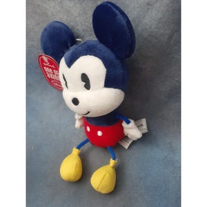Peluche de Mickey Mouse estilo itty bitty, único en su tipo, de Hallmark. Nuevo con etiquetas. (8 pulgadas). imagen 4
