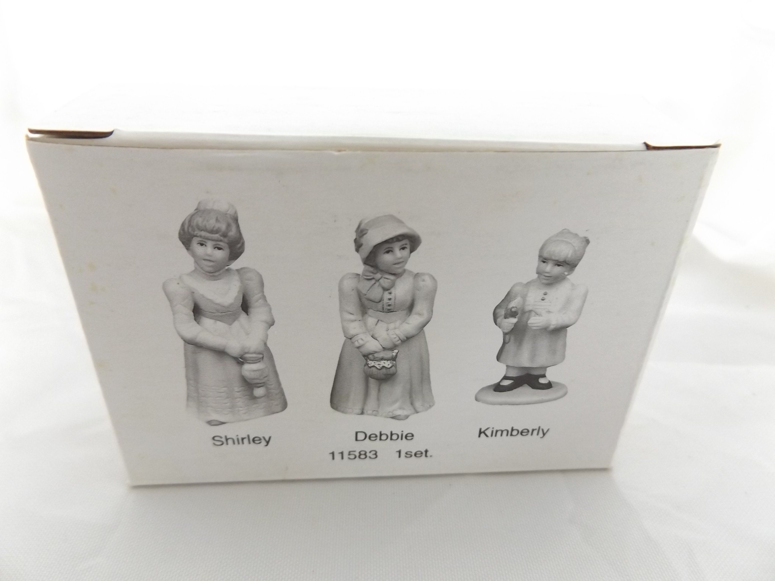 1998 Lefton Colonial Village Collection Figurine Set of 3 Girls