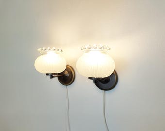 Paar Mid Century schwedische Wandlampen / Wandlampen, skandinavisches Design
