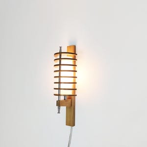 Vintage oak wall lamp / sconce, 1990s Swedish Scandinavian design