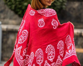 Sciarpe in seta pura rossa & Shawls, Red Paisley Pattern Camicia di seta per le donne, Sciarpa fatta a mano, Sciarpa invernale, Sciarpa primavera, Regalo per lei