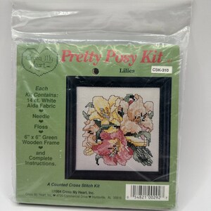 Vtg 1994 Cross My Heart Pretty Posy Kit Lilies Counted Cross Stitch Kit CSK-310