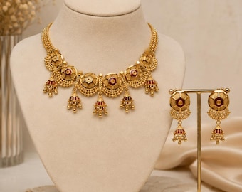 Conjunto de colar Jhumka em ouro amarelo | Joias de noiva indianas | Joias de noiva paquistanesas | Conjunto em ouro antigo