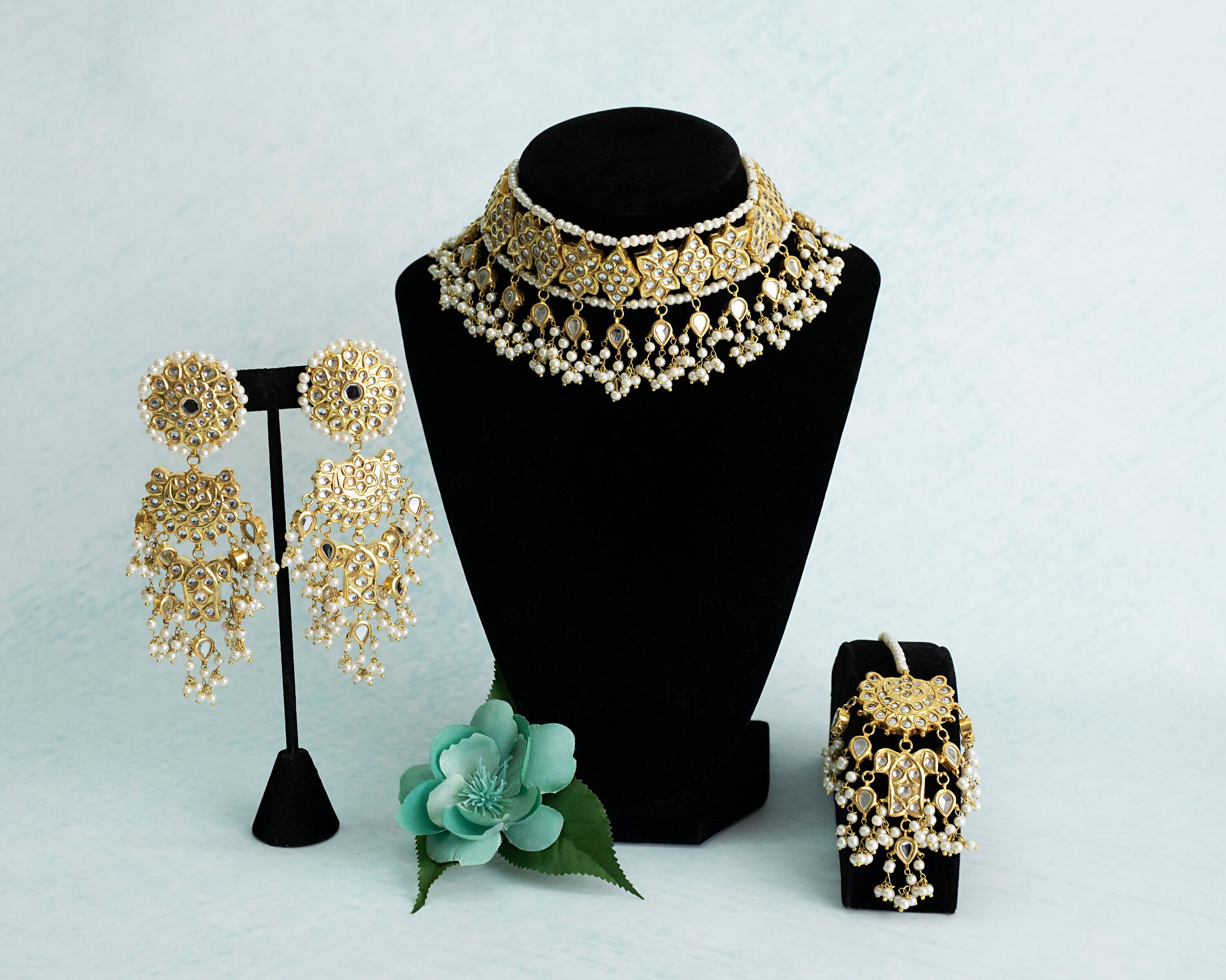Nikah Jewelry/walima Necklace/thapa Kundan Set/gold Choker With Tikka and  Jhumka/bollywood Jewerly/pakistani Jewelry/hyderabadi Set - Etsy