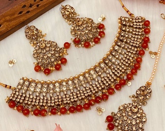 Gargantilla Kundan en rojo granate: joyería nupcial india antigua en oro