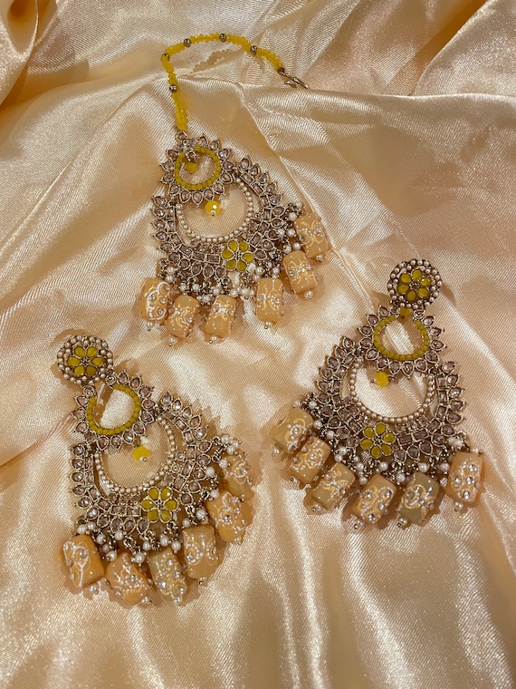 Bahubali Gold Plated Jhumka Earrings & Maang Tikka (Heavy) Gold – MK Indian  Jewelry