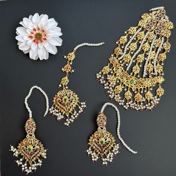 Gold Jadau Multi Color Passa and Jhumka/Pakistani Earrings and Tikka/Punjabi Gold Wedding Jewelry/Indian Jhoomar and Earring maangtikka set