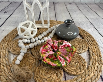 Rose Garden Scrunchie Size: Medium