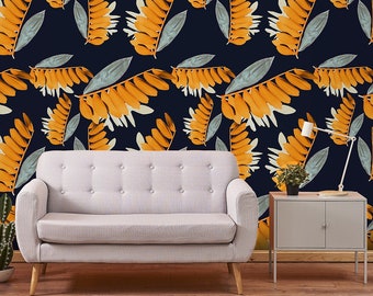 Papel de parede azul marinho com folhas amarelas, mural de parede adesivo botânico escuro.