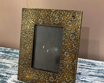 Marco de fotos de madera y latón con marco para pared, decoración del hogar, elegante marco decorativo para fotos, tamaños de 4 x 6 y 5 x 7