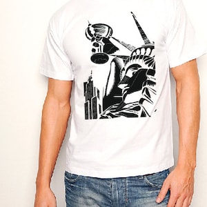 American statue of liberty T shirt, New York United states liberty kids woman men gift T shirt, Liberty Enlightening the World tee