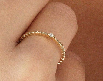 Solid Gold (14K, 18K) Ring, Dainty ring with up to 3 Diamonds, Thin Ring with Diamonds, Modern Diamond Ring, Minimal Diamonds Ring