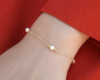 Solid Gold 14K Pearl Bracelet, Pearls Bracelet, Dainty Gold Pearl Bracelet, Natural Pearl Bracelet, Anniversary Gift, Bridesmaid Bracelet