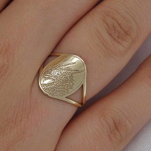 Solid Gold Dragon Signet Ring with Diamond, Gift for mom, Mother’s Day Jewelry