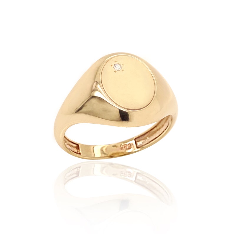 Solid gold 9K,14K,18K Signet Ring, Custom Diamond Ring, Unisex Ring, Chevalier ring, Custom engraved ring, Valentines Day Gift for Her/Him image 3