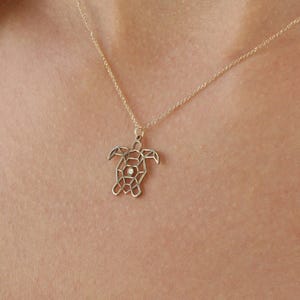 Solid Gold Turtle Necklace in K9, K14 and K18, Sea Turtle Pendant, Ocean Lovers