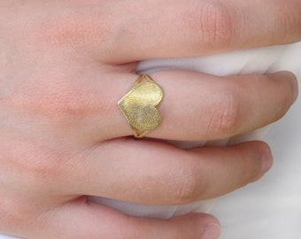 Solid gold (9K,14K,18K) Heart Fingerprint Ring, Heart Fingerprint Ring, Personalized ring, Custom Ring, Promise Ring, Custom Dog Tag Ring