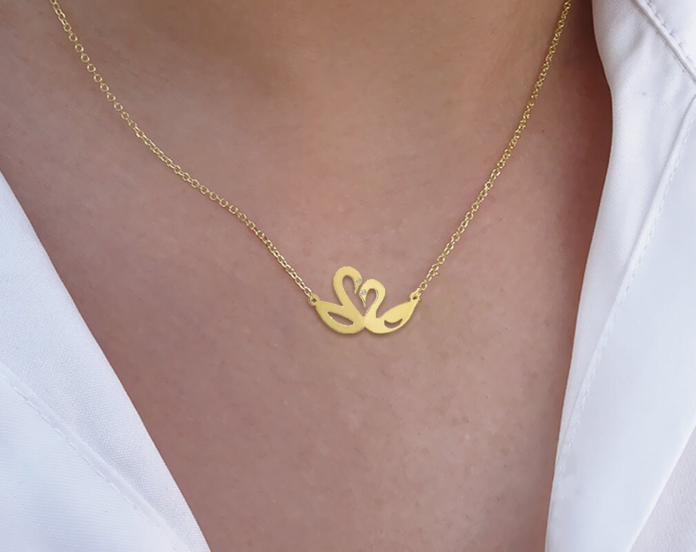 Solid Gold Swan Necklace (9K, 14K, 18K) | Diamond Love