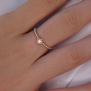 Solid Gold North Star Signet Ring, Celestial & Dainty Ring for Women 9K, 14K, 18K