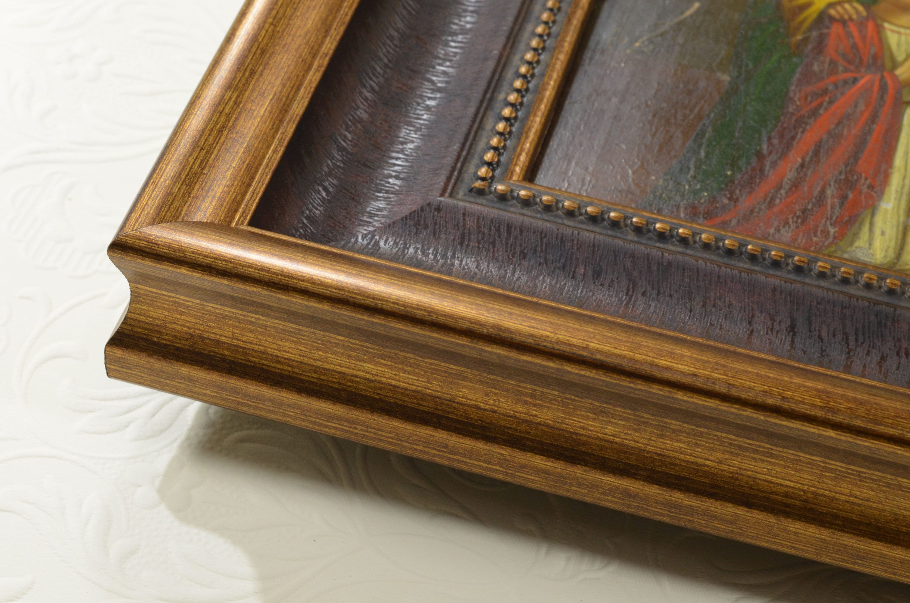 Classic Antique Frame, 2.5 inches wide. Polystyrene Frame.