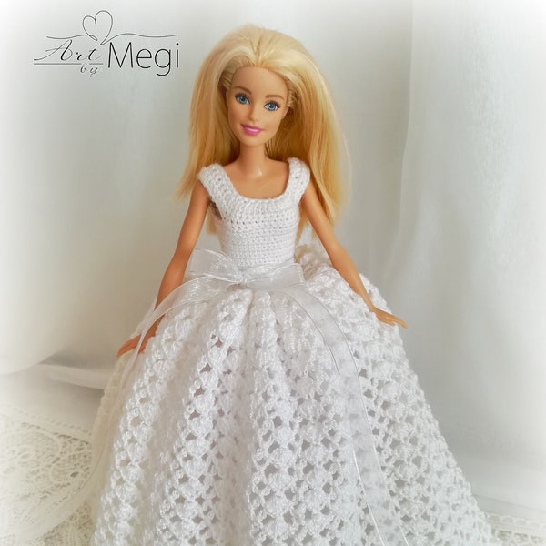 Wunderschönes Kleid für Barbie-Puppe. Häkelhandwerk. Handarbeit mit Liebe