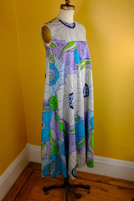 1960s/70s Trapeze Cut Hawaiian Maxi Dress