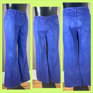 1970s Levi’s Blue Cotton Twill Bell Bottm Jeans - 34/32
