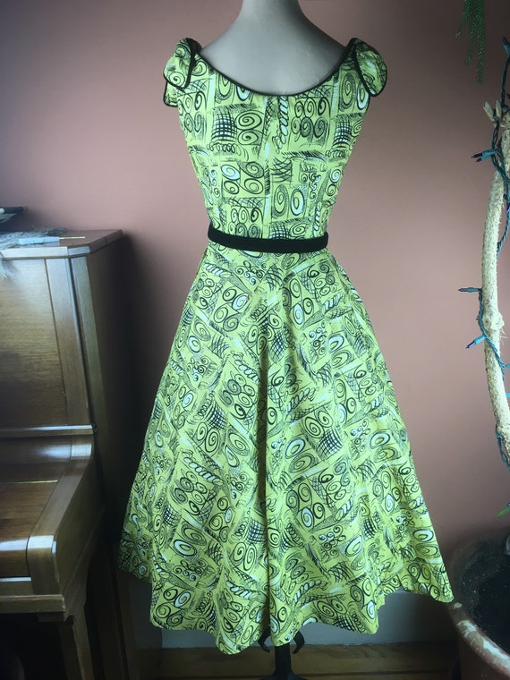 1940s / 1950s Cotton Print Dress - Full Skirt - A… - image 8