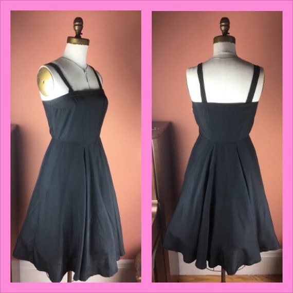 1940s / 1950s Black Zippered Fit and Flare Slip - image 1