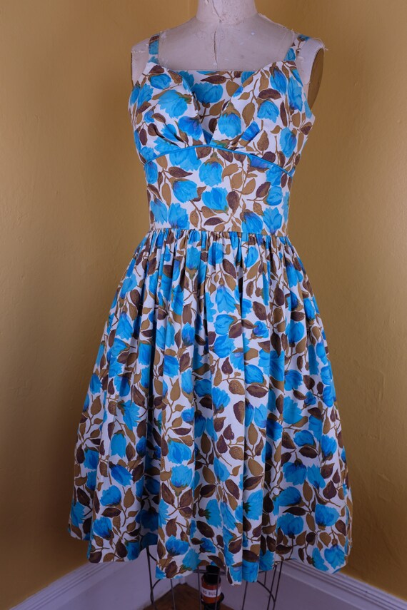 Beautiful 1950s Cotton Pique Floral Dress