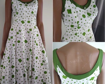 Sweet and Splendid 1940s/1950s Cotton Print Sundress, Size 4