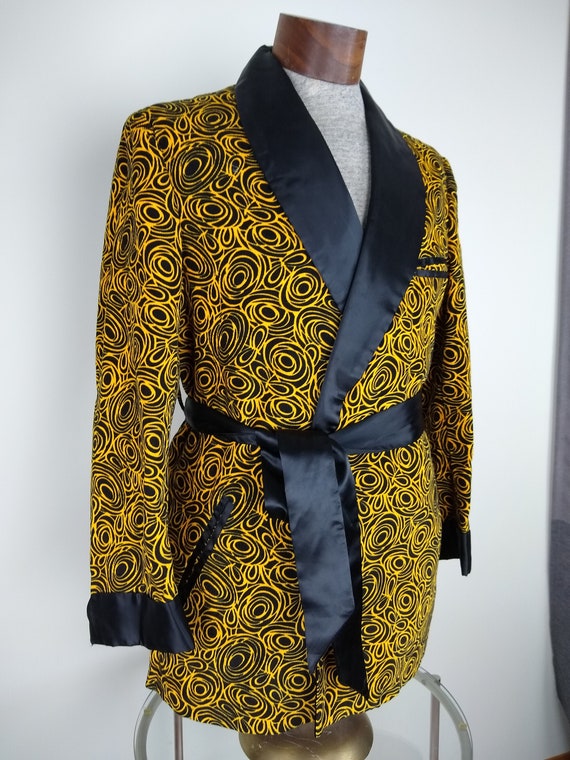 1960s Smoking Jacket, fine corduroy, Size 40