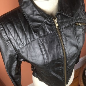 1980s Womens Black Cropped Leather Jacket image 3