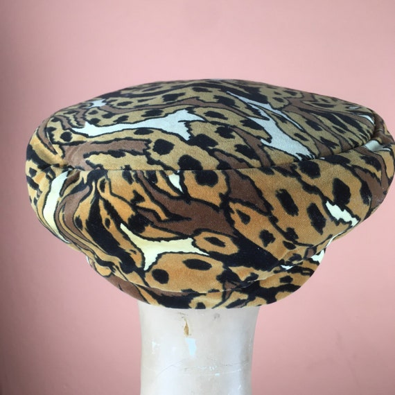 1960s Patrice Leopard Print Mod Hat - image 4