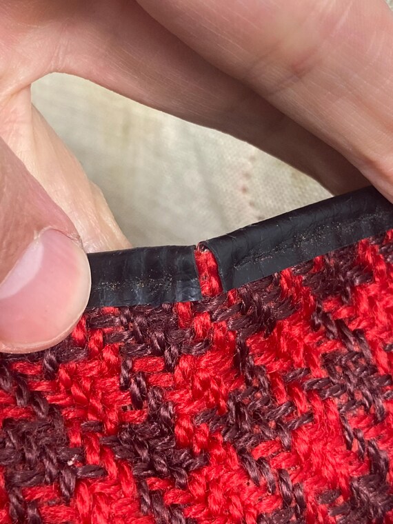 1960s Red Houndstooth Mod Tote Bag - image 13