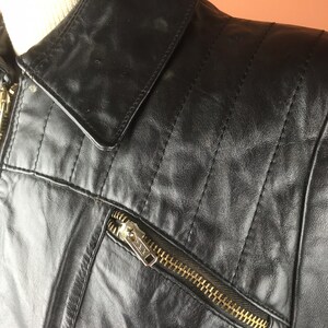 1980s Womens Black Cropped Leather Jacket image 6