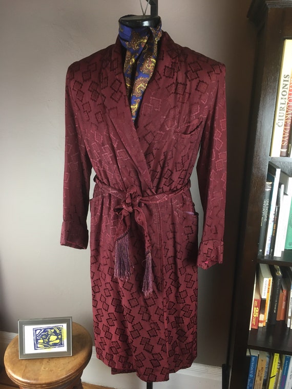 Magnificent 1940s Burgundy Smoking Robe with Orig… - image 2