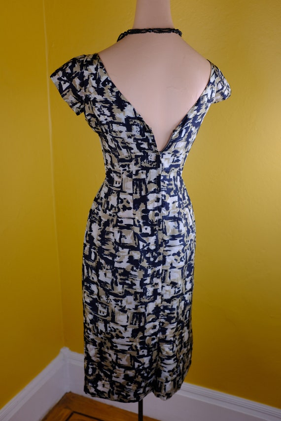1950s Silk Print Dress Suit - xs - image 6