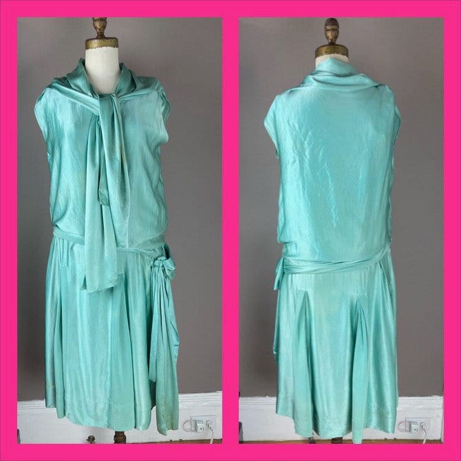 slim fit dress slacks 1920s-inspired flapper dress in green with drape and bow – LaVieDelight main image 0