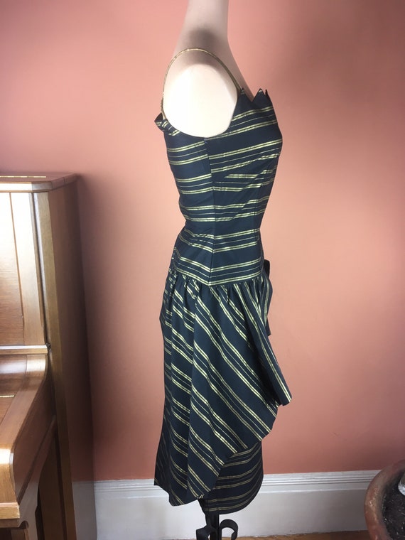 Black and Gold Striped 1950s Cotton Dress - image 3