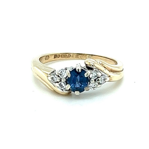 Oval Sapphire Diamond Ring - 9ct - image 1