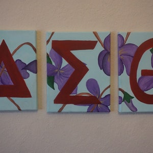 Violets are a Delta’s Best Friend