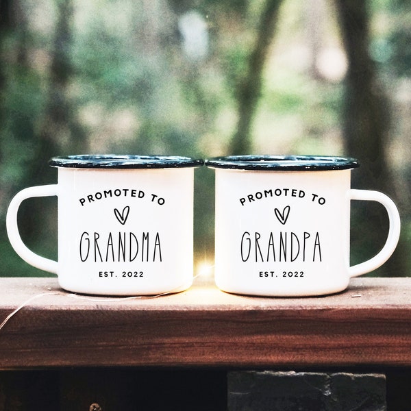 Personalized Grandma and Grandpa Mug Set, Pregnancy Announcement Gift, Campfire Mug, Baby Reveal Mug, Gift for Grandma & Grandpa