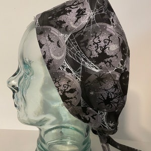Spooky Halloween Traditional Style Surgical Scrub Cap, Tieback