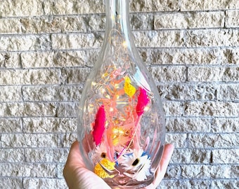 Flowerbottle mit oder ohne LED Beleuchtung Trockenblumen in der Flasche mit Lagurus, Ruskus, Phalaris Geschenk zum Muttertag