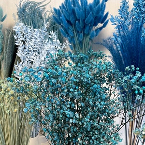 Trockenblumen blau hellblaue Blumen Trockenblumenstrauß Deko blau Tischdeko Taufe Hochzeitsdeko Adventskranz Hortensien Flachs Weizen Hafer Bild 6